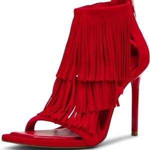 NIB STEVE MADDEN FRINGZY HEELS❤️